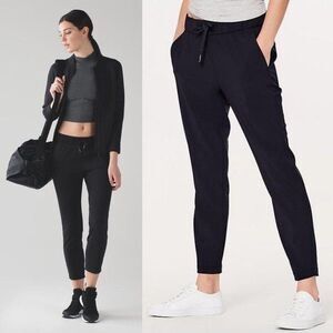 Lululemon On The Fly Pant 28" Black 2 Capsule Quiet Luxury Commuter Core